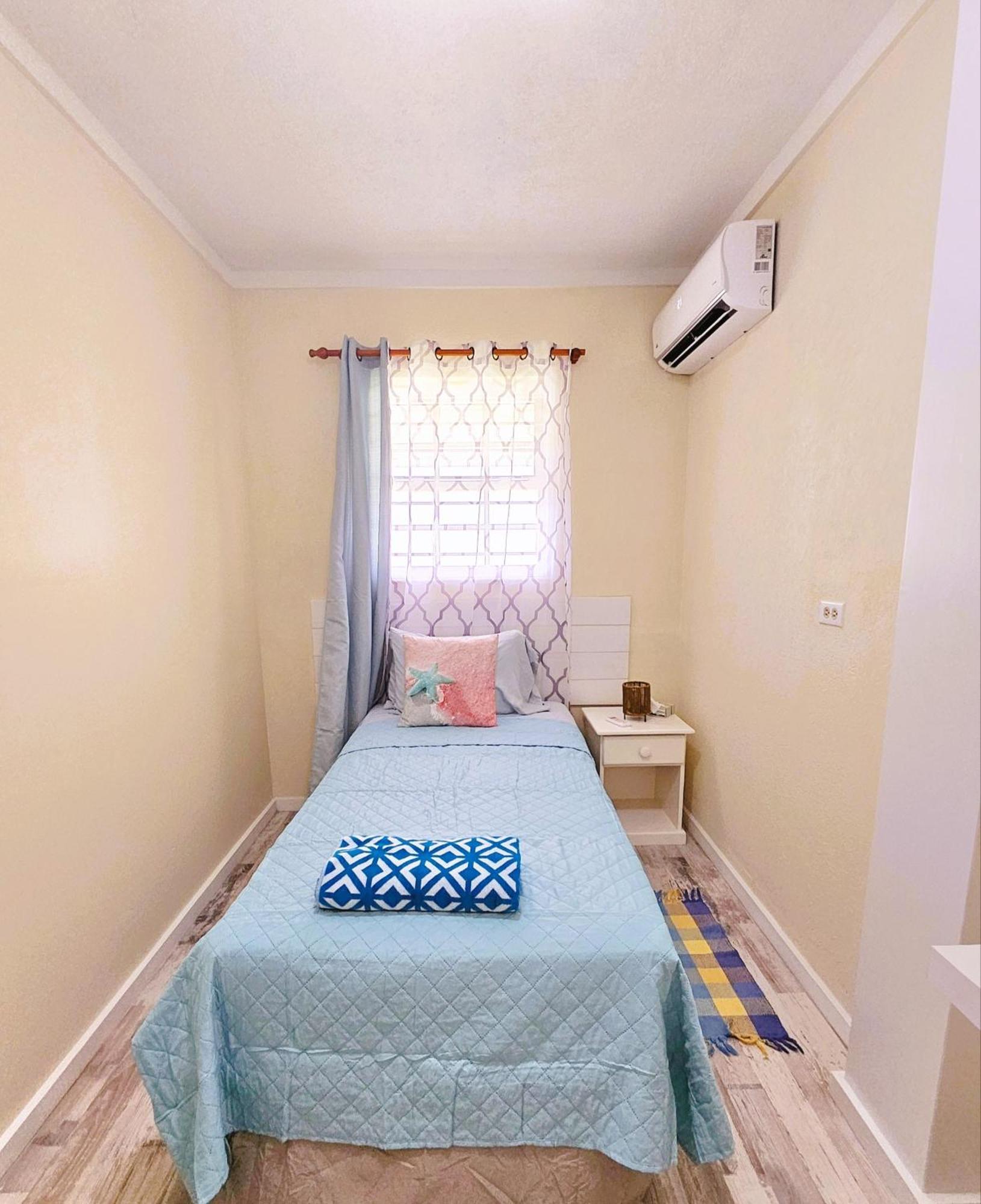 Ocean Bliss Apartments Christ Church Ngoại thất bức ảnh